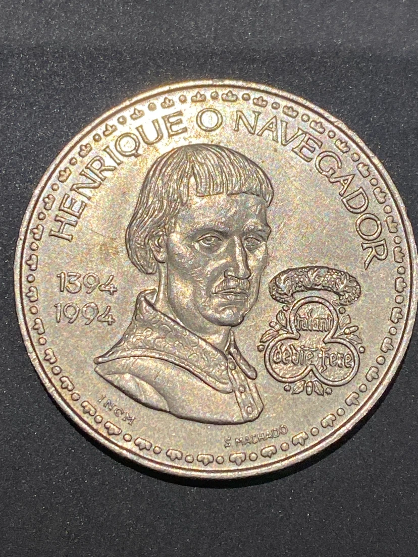 Portugal 200 Escudos Coin - Henrique O Navegador 1394-1994