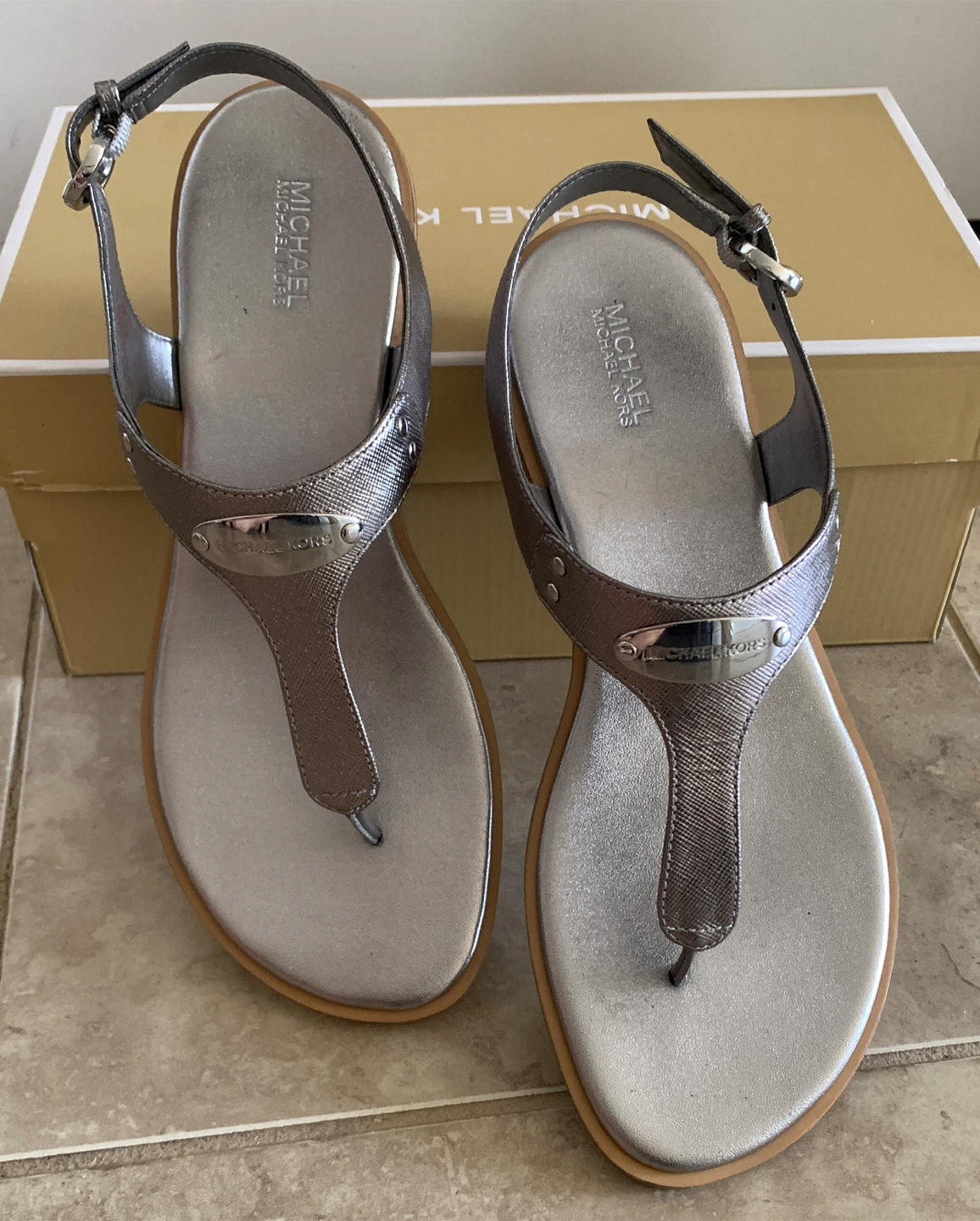 Michael Kors Silver Thong Sandals - New (Size9)
