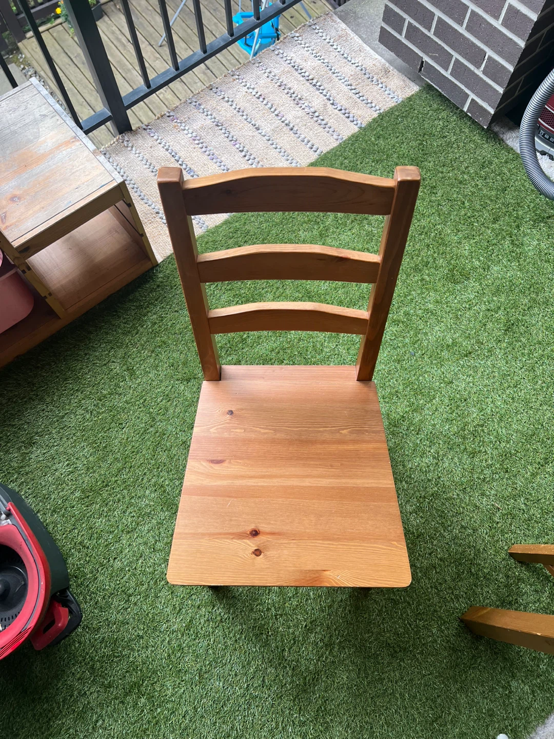Wooden table + 4 matching chairs - photo 2