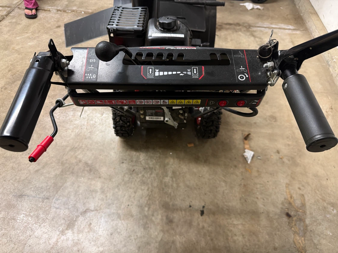 Legend Force 24" Snow Blower - photo 5
