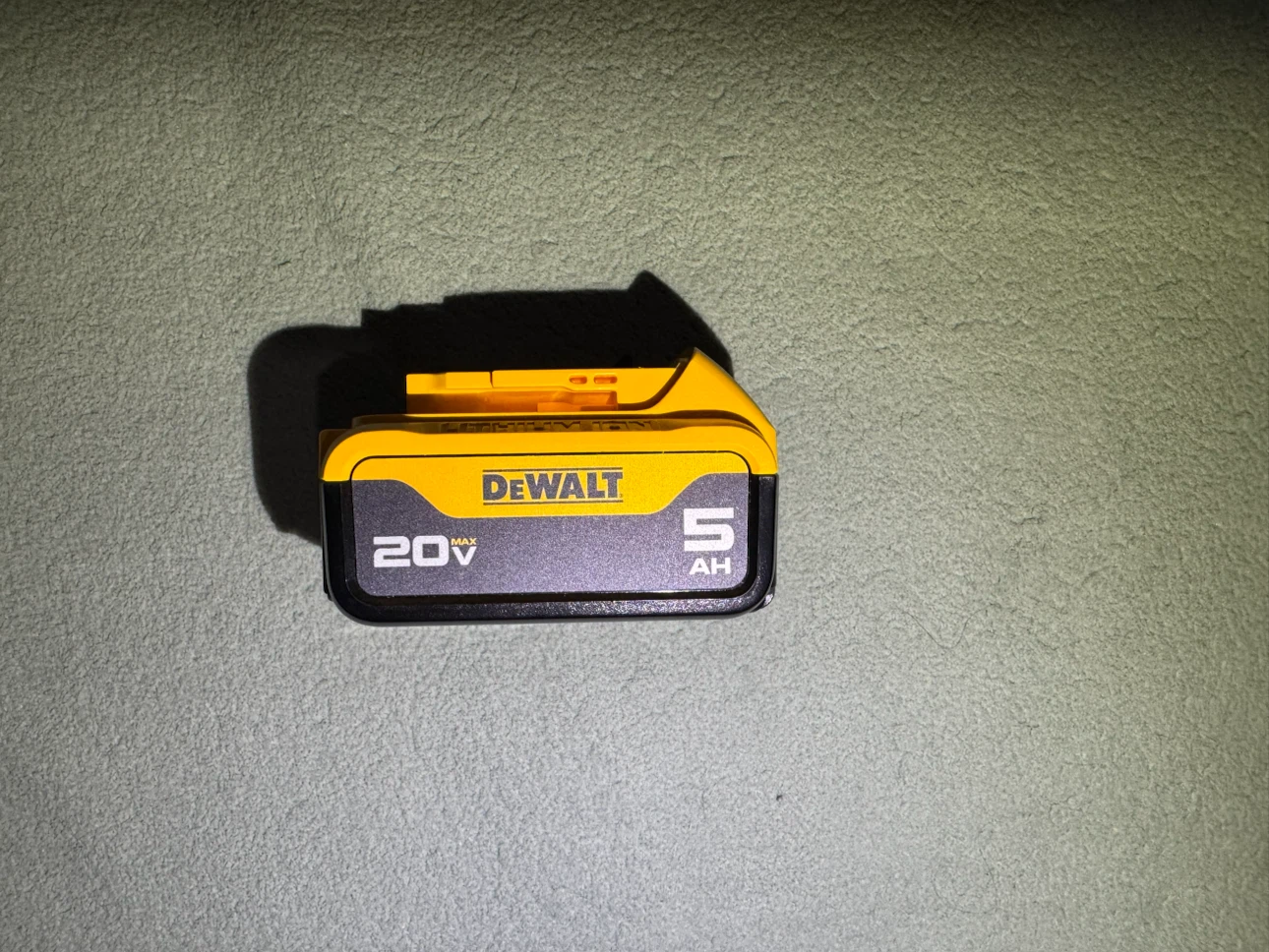 DeWalt 20V MAX 5Ah Lithium-Ion Battery