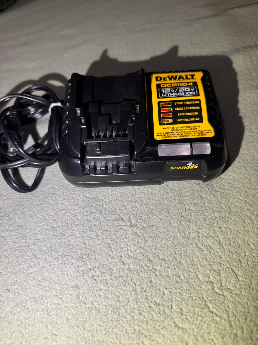 DEWALT DCB1104 12V/20V Lithium Ion Battery Charger - photo 2