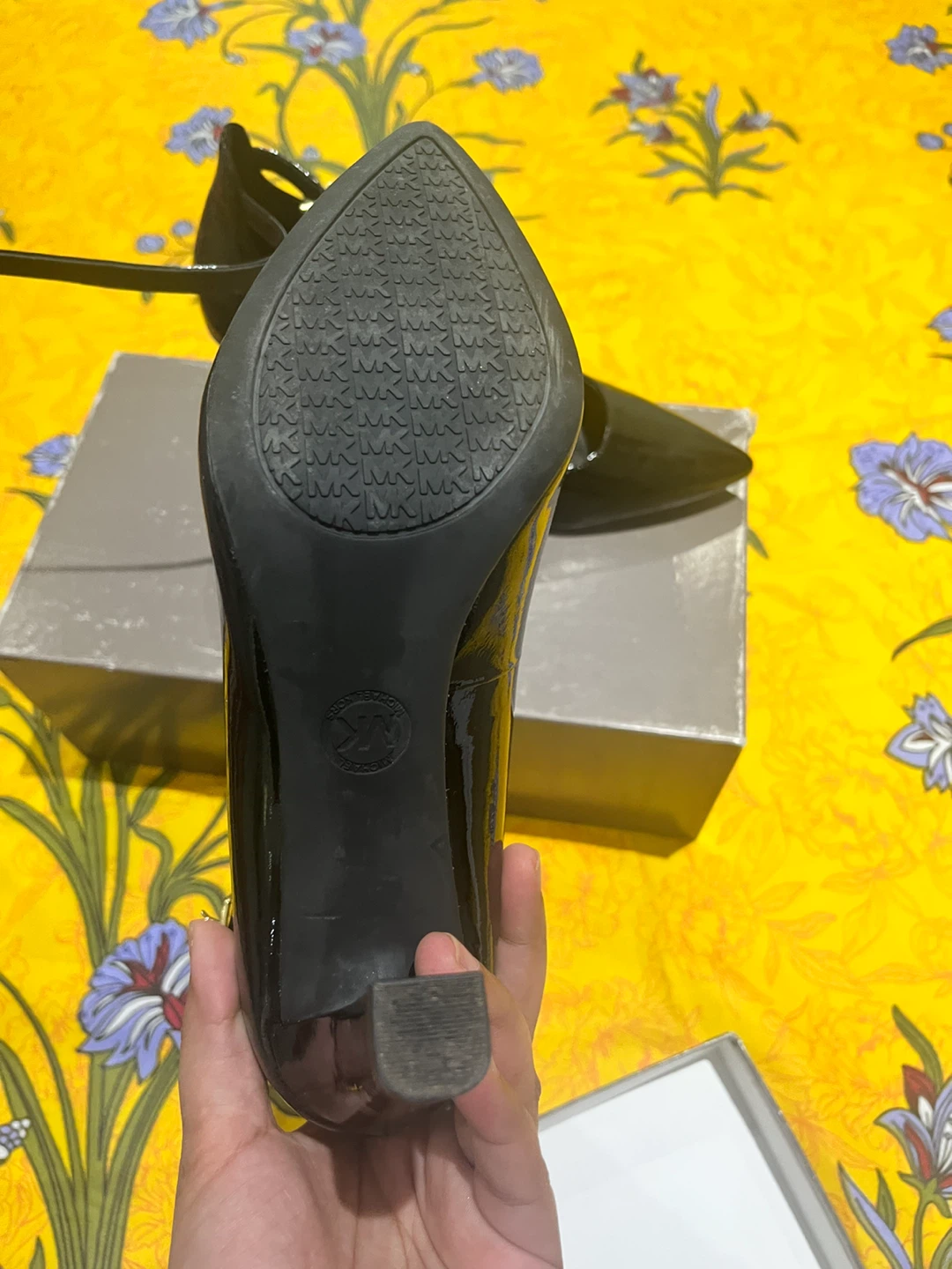 Michael Kors Black Patent Leather Heels - photo 2