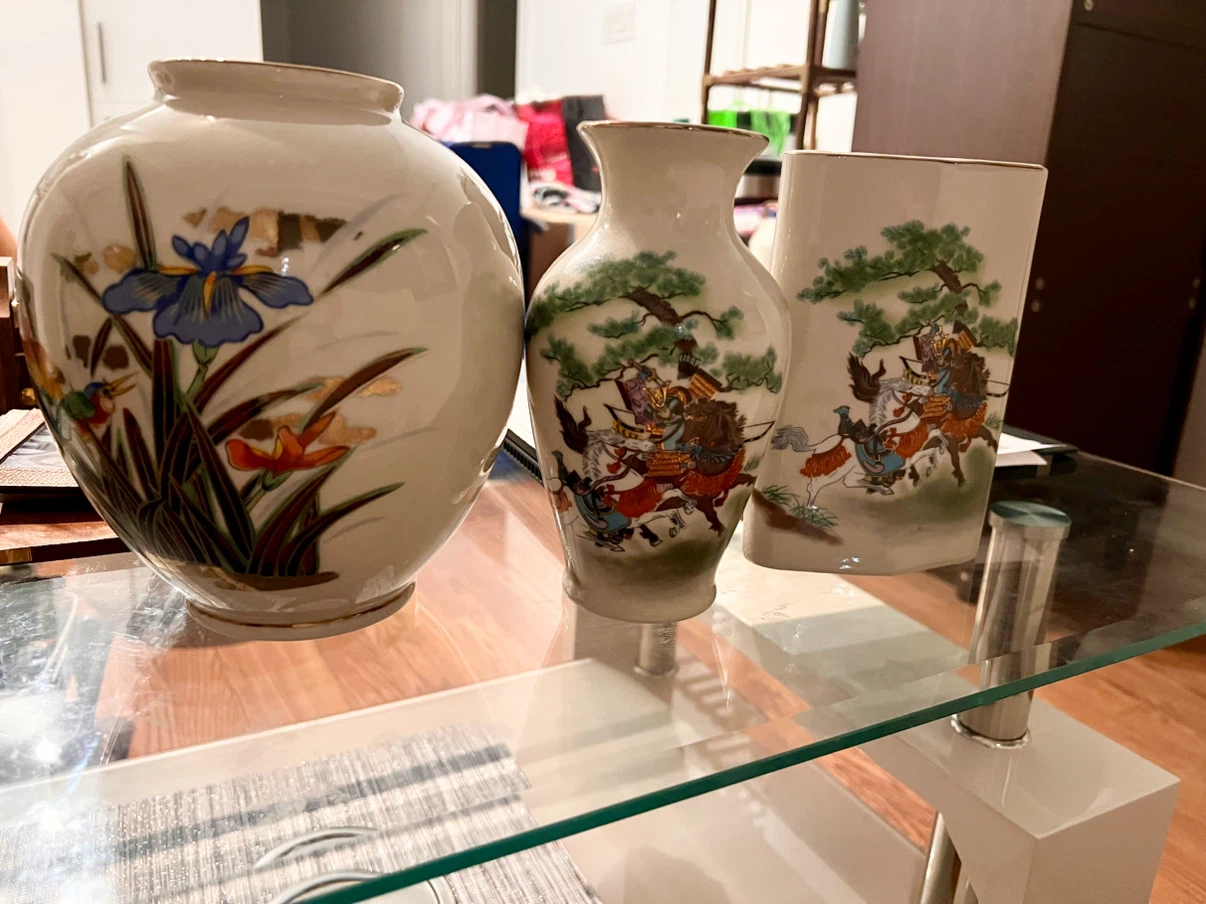 Set of 3 Decorative Vases