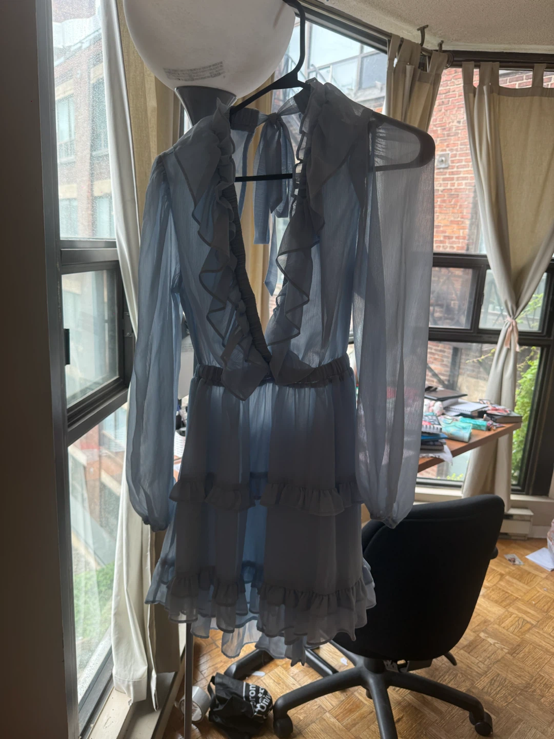 CLOSEST CLEAR OUT: (moving sale) surprise bags of 10 pcs - photo 4