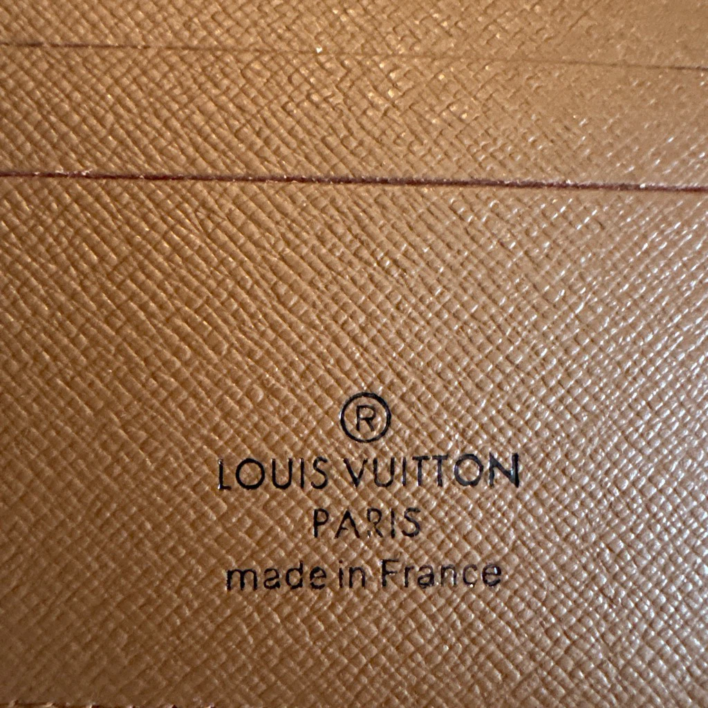 Classic bifold wallet - photo 4