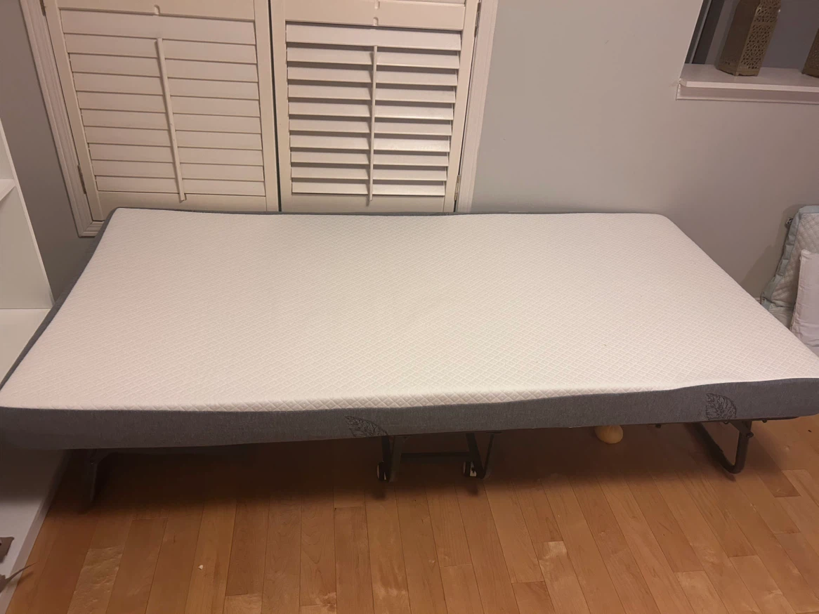Folding Rollaway Bed - photo 3