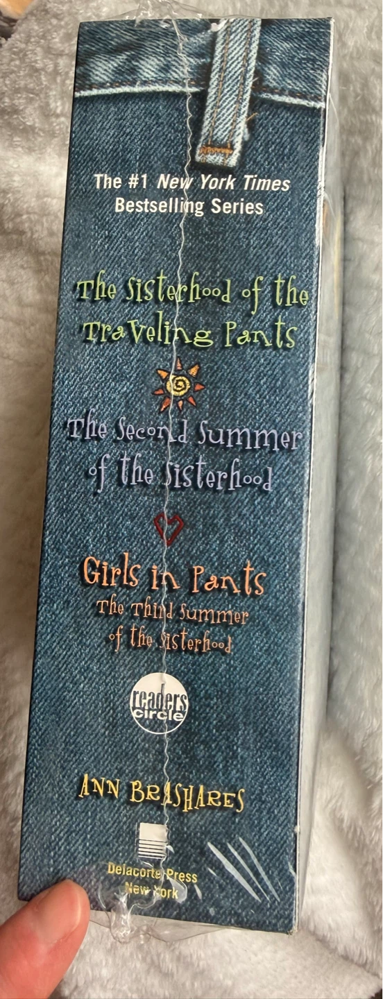 The Sisterhood of the Traveling Pants Book Box Set