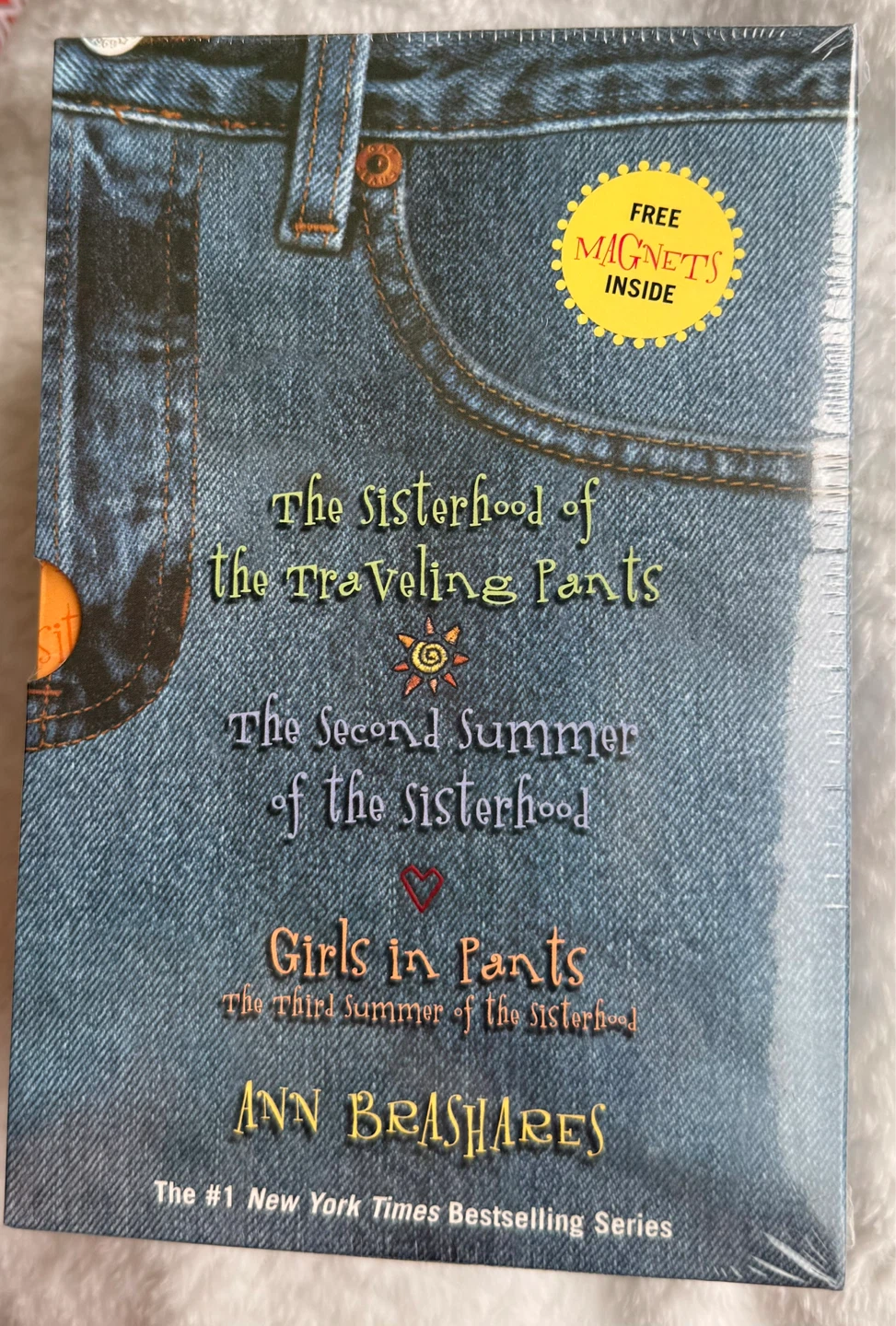 The Sisterhood of the Traveling Pants Book Box Set - photo 2