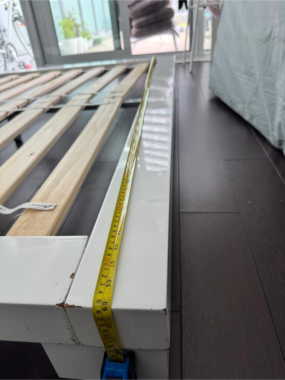White Queen Bed Frame with Slats - photo 4