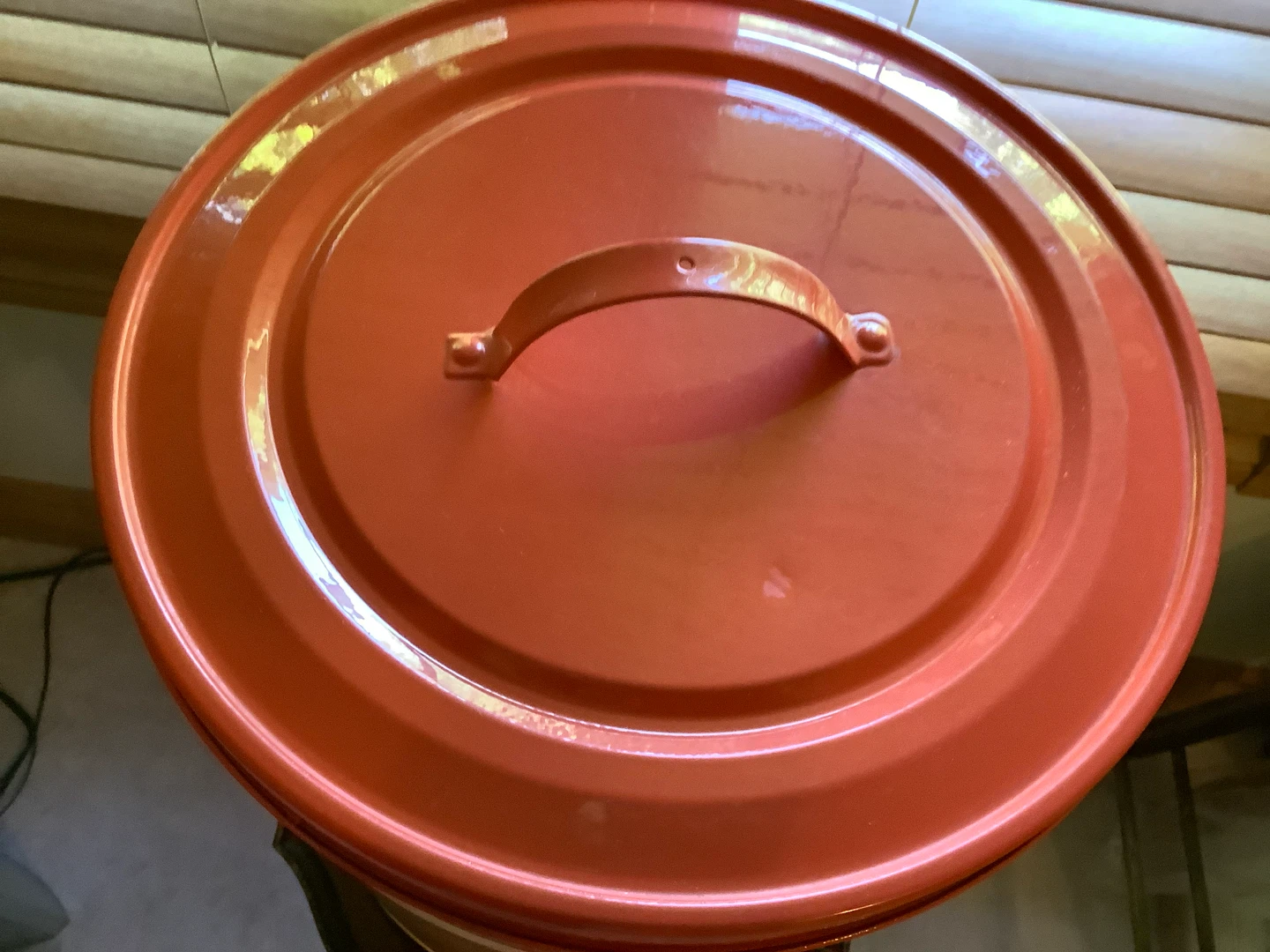 “Simply Delicious” Powder Coated Steel Pet Food Container 🐞 - photo 3