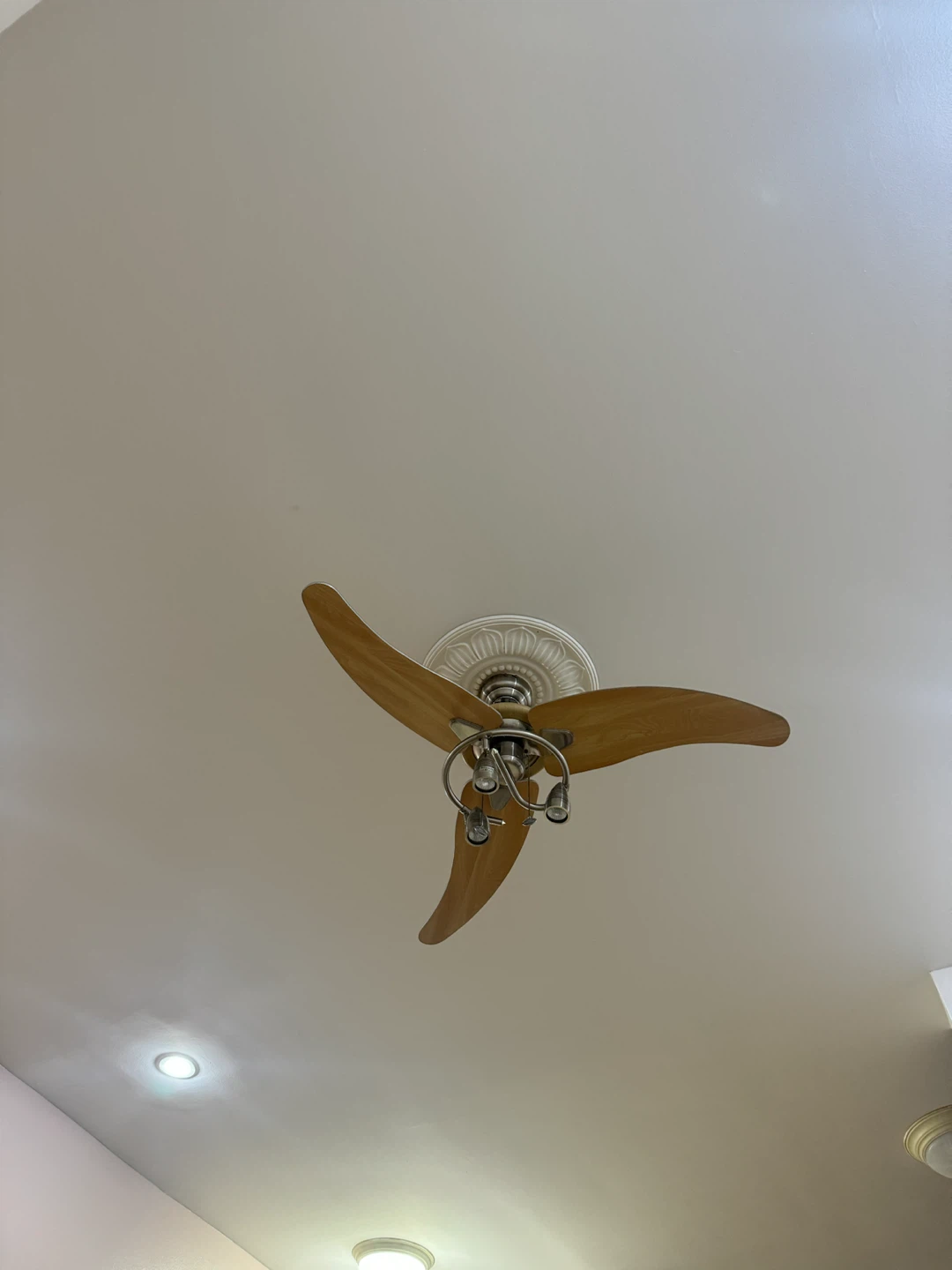 3-Blade Ceiling Fan with Lights - photo 3