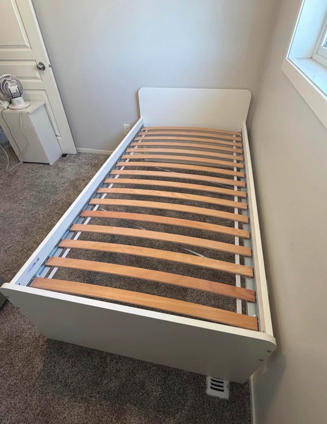 IKEA twin bed frame in white - photo 3