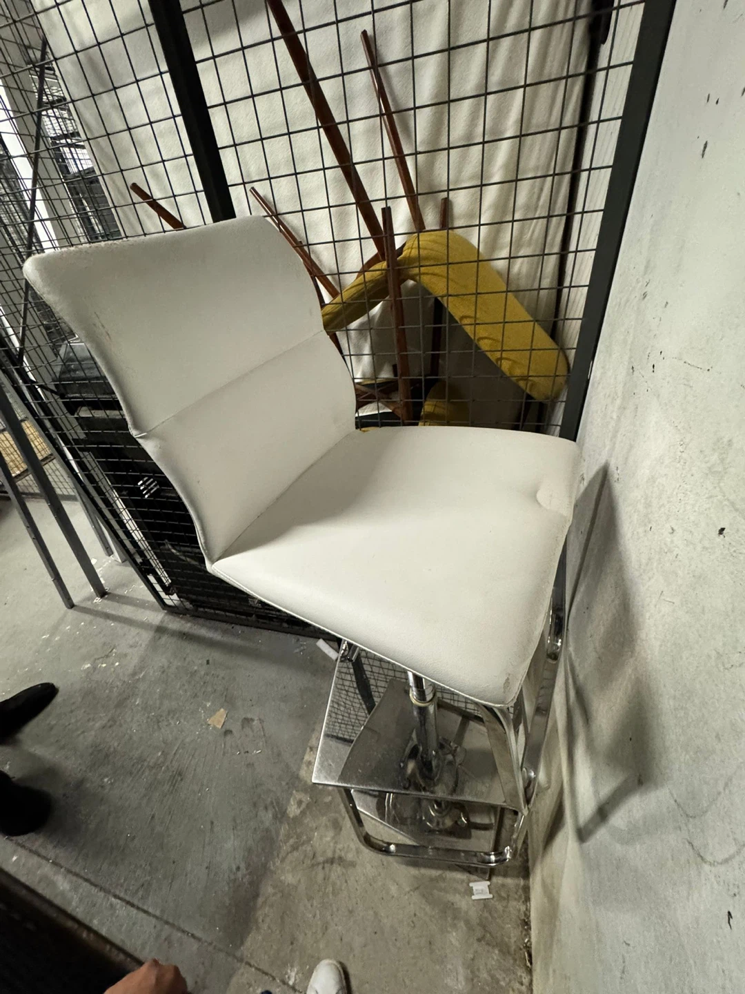 White Bar Stool - photo 2