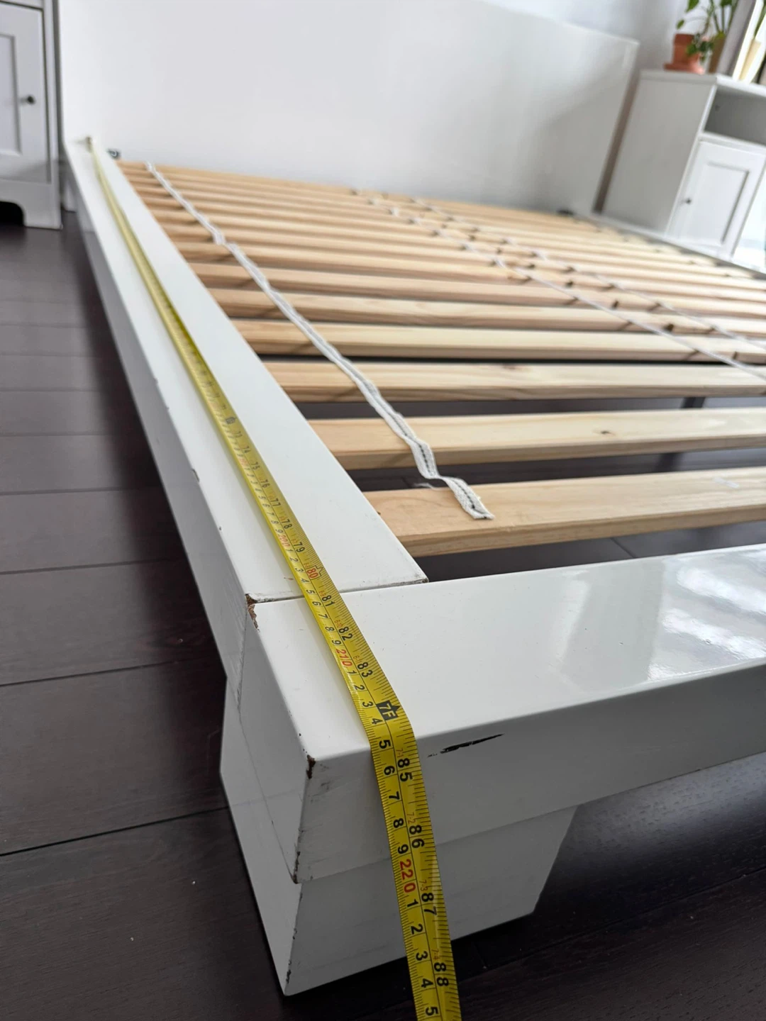 White Queen Bed Frame with Slats - photo 4