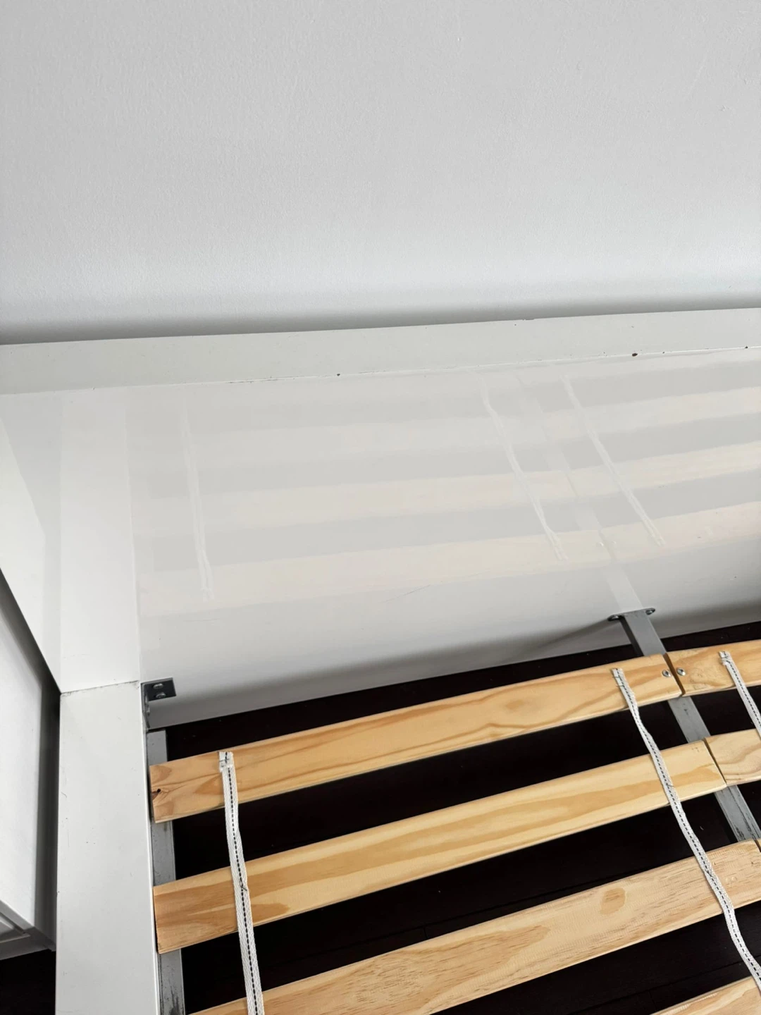 White Queen Bed Frame with Slats - photo 5