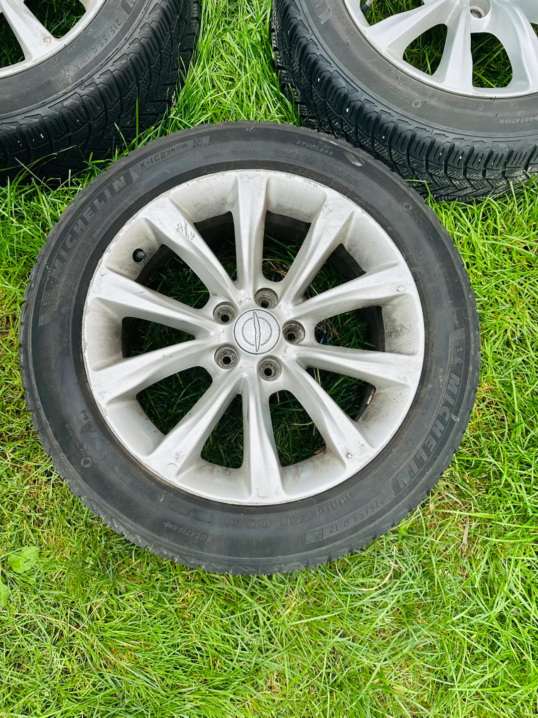 Michelin Winter Tires with Rims - photo 2
