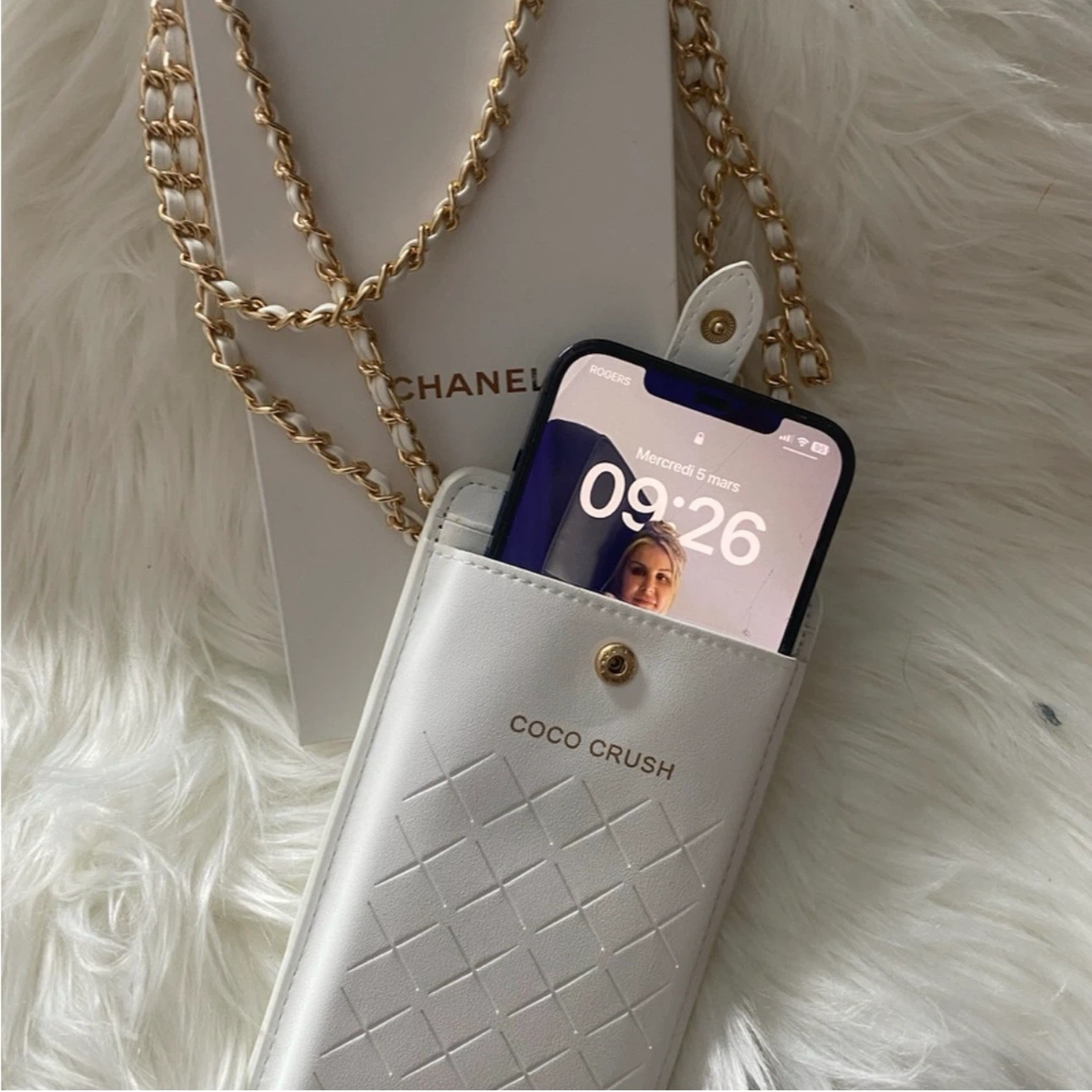 Chanel Coco Crush Phone Holder with Chain Strap&lock - photo 2