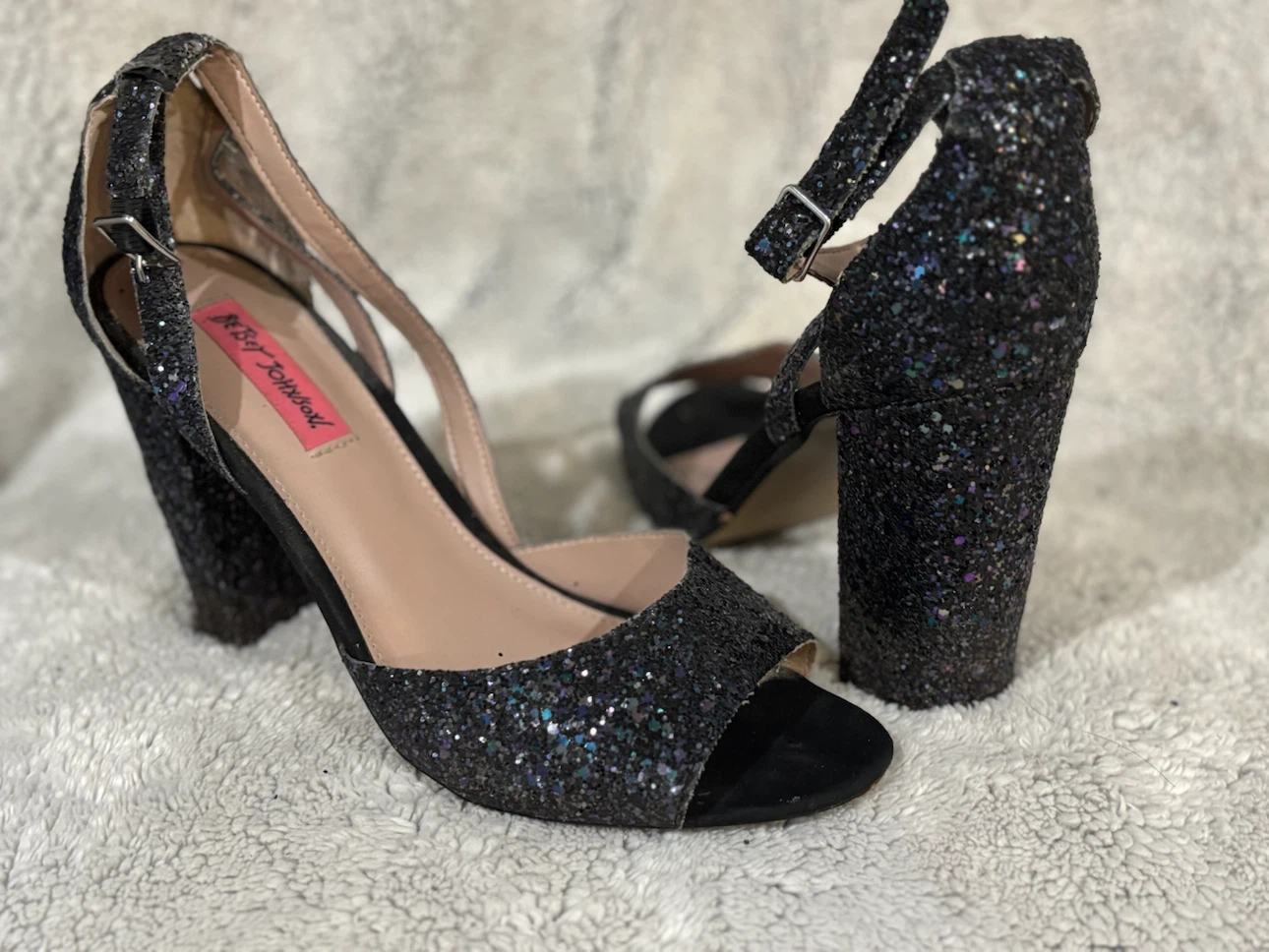 Betsey Johnson Black Glitter Heels - photo 2