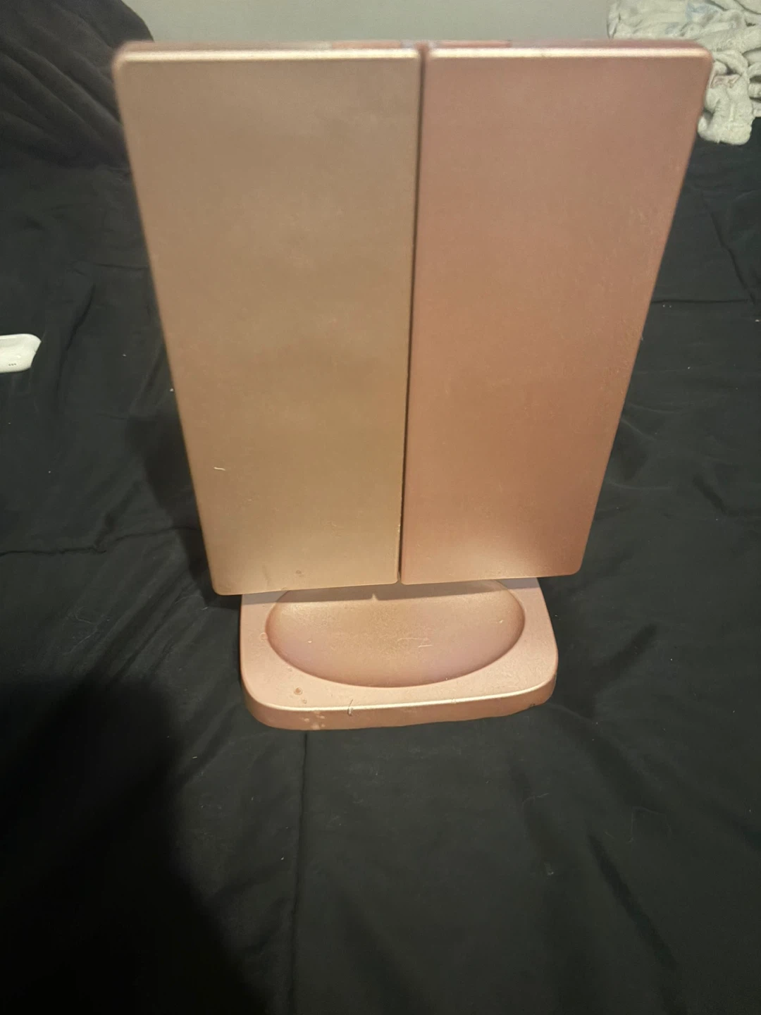 Led makeup mirror