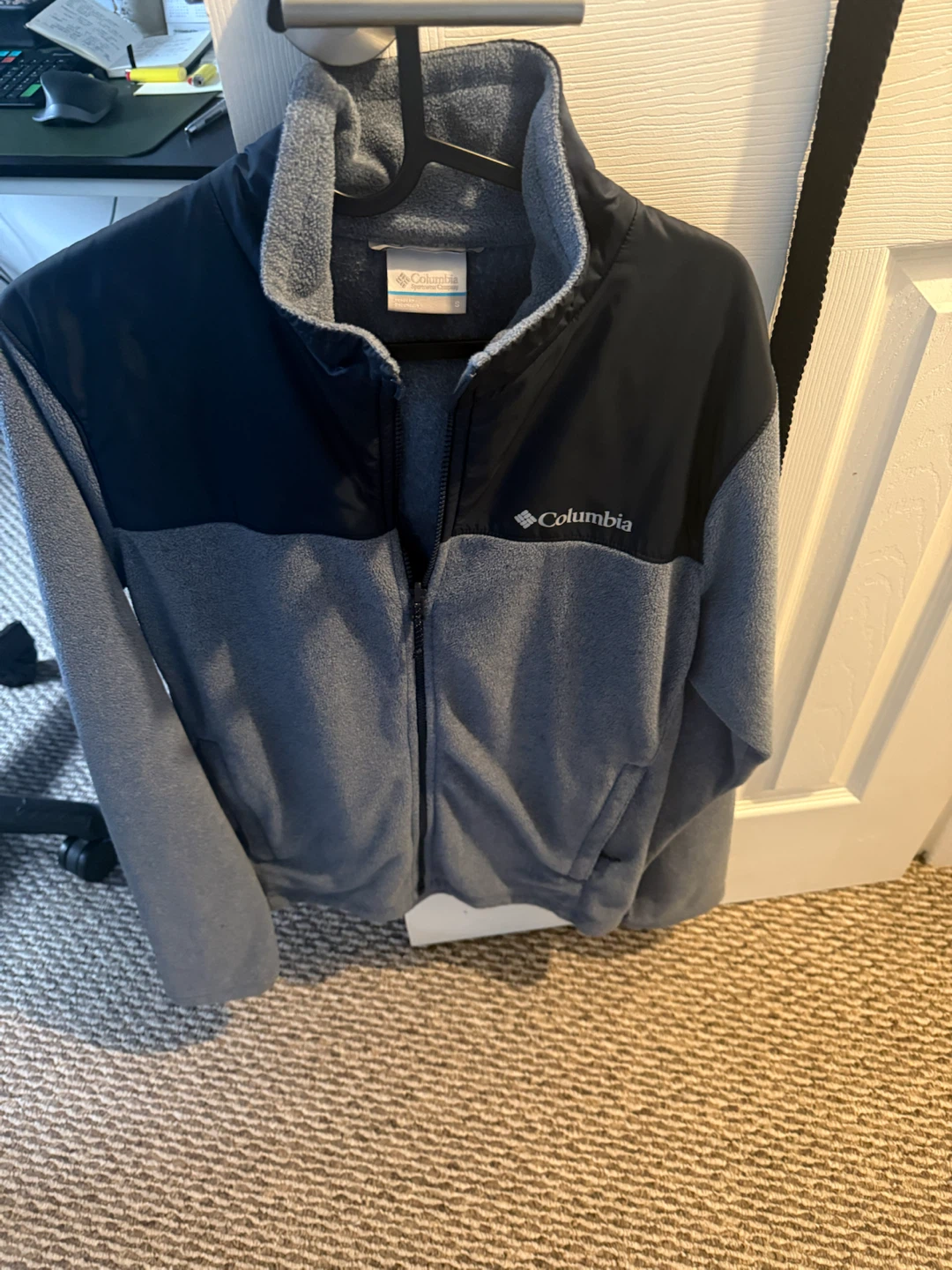 Columbia and Uniqlo Fleece Jacket - photo 3