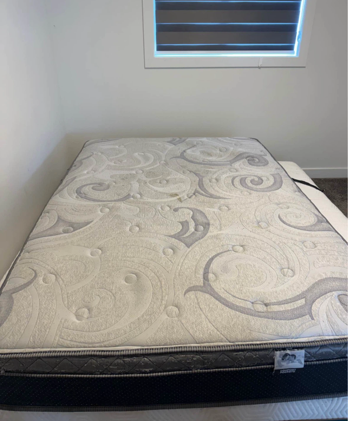 Sealy Mattress - photo 2