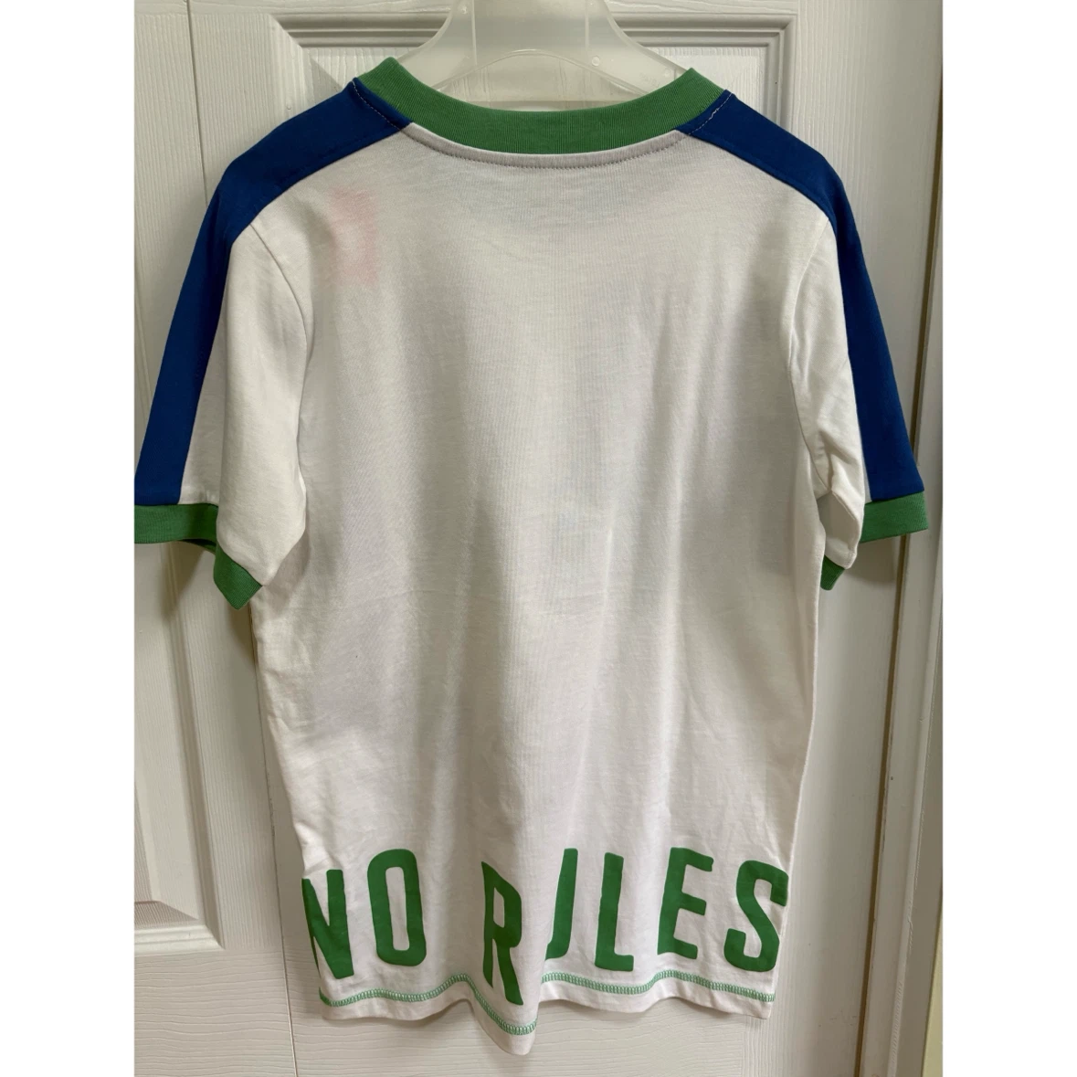 New, Kids Graphic T-Shirt, size L (10-12). - photo 2