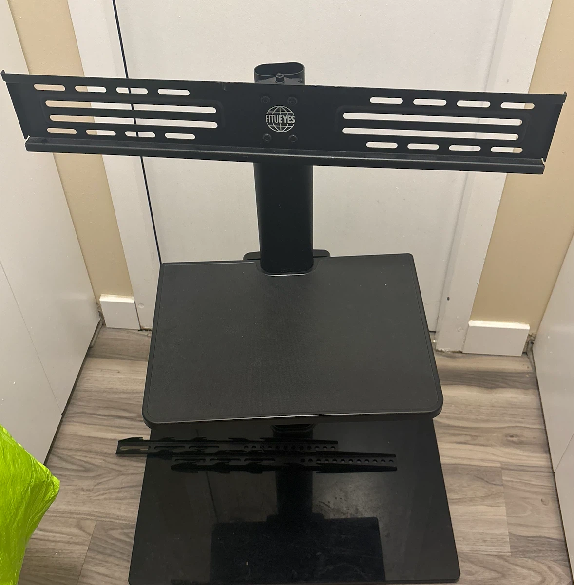 FITUEYES TV Stand