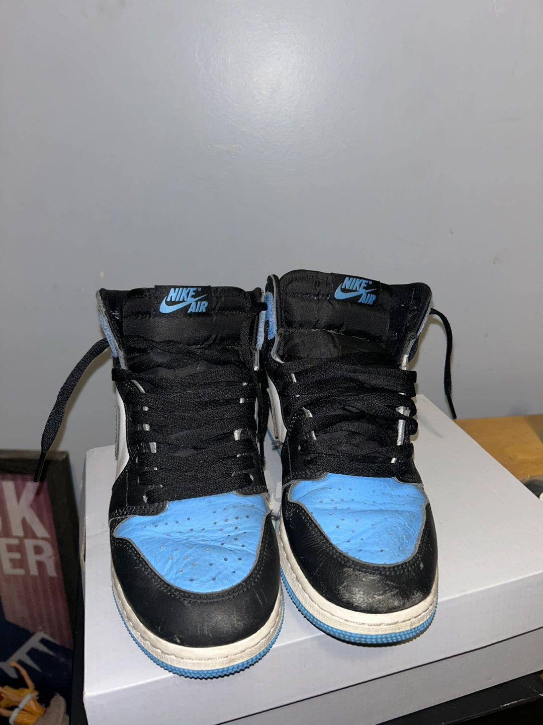 Air Jordan 1 High UNC sneakers - photo 2