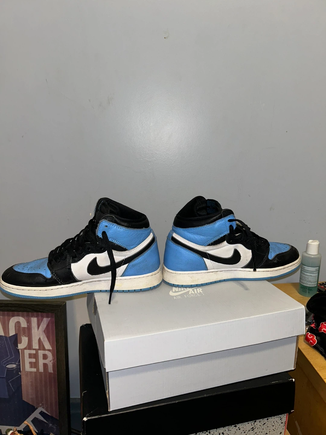 Air Jordan 1 High UNC sneakers - photo 3