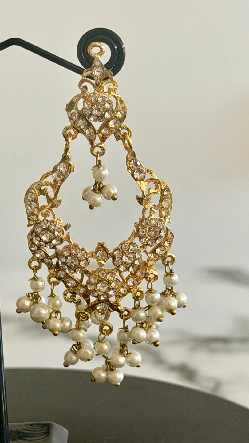 Gold-tone Chandelier Earrings with White Pearls and Rhinestones - photo 3