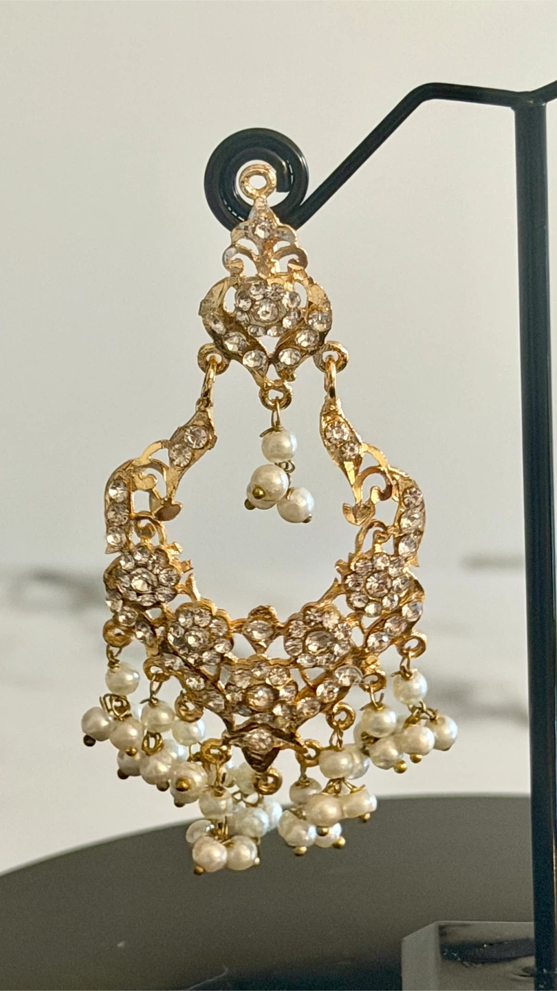 Gold-tone Chandelier Earrings with White Pearls and Rhinestones - photo 4