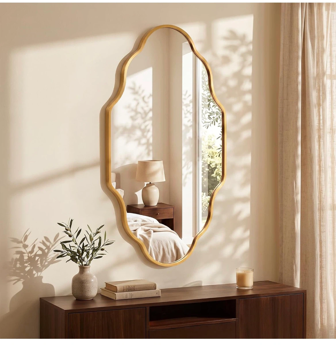 Decorative Wall Mirror - Gold Scalloped Frame - photo 3
