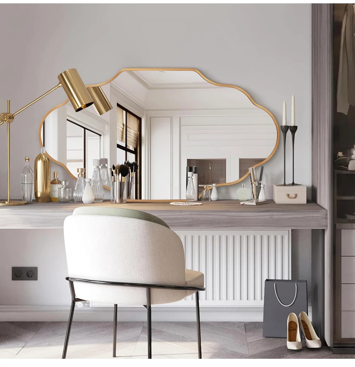 Decorative Wall Mirror - Gold Scalloped Frame - photo 5