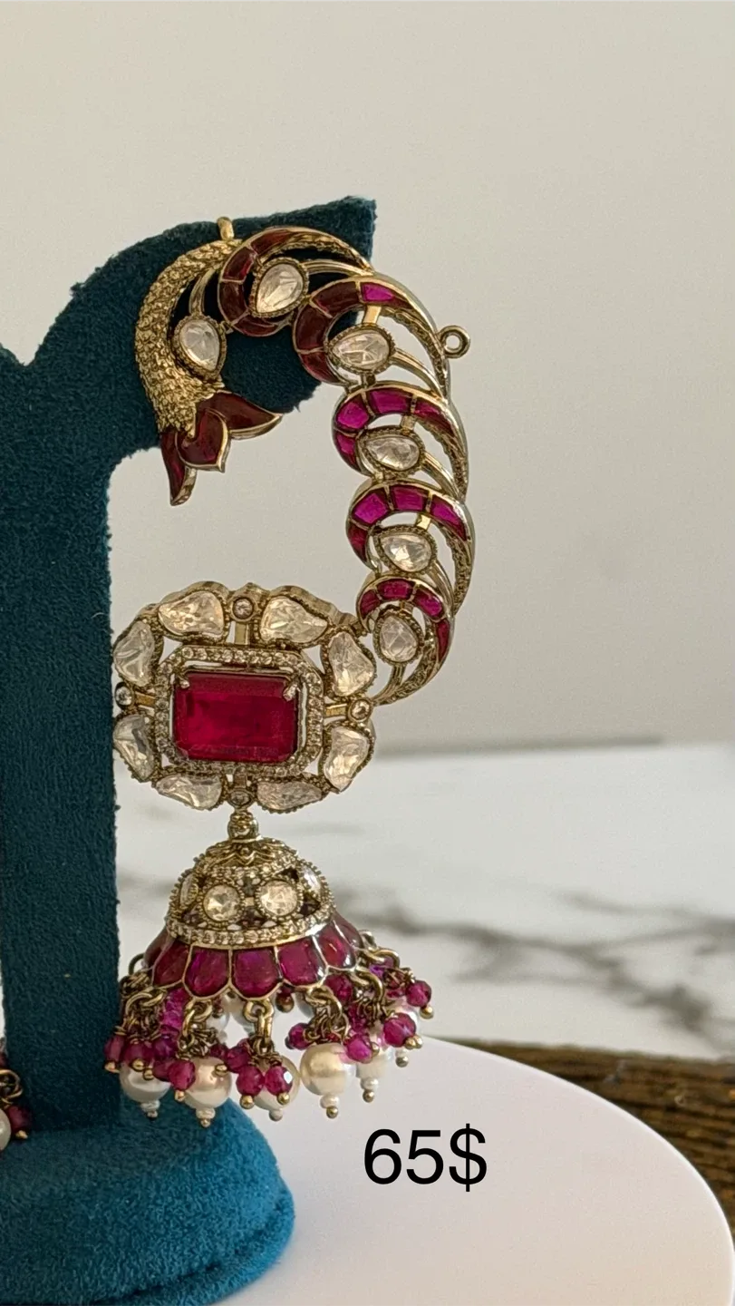 Large ear cuff Jhumka  with Red Stones - photo 2