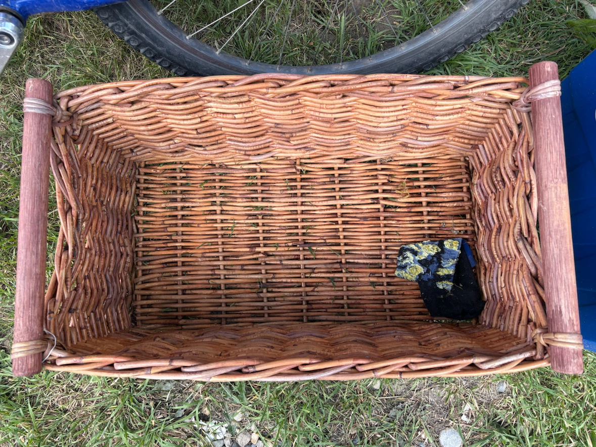 Wicker Basket - photo 2
