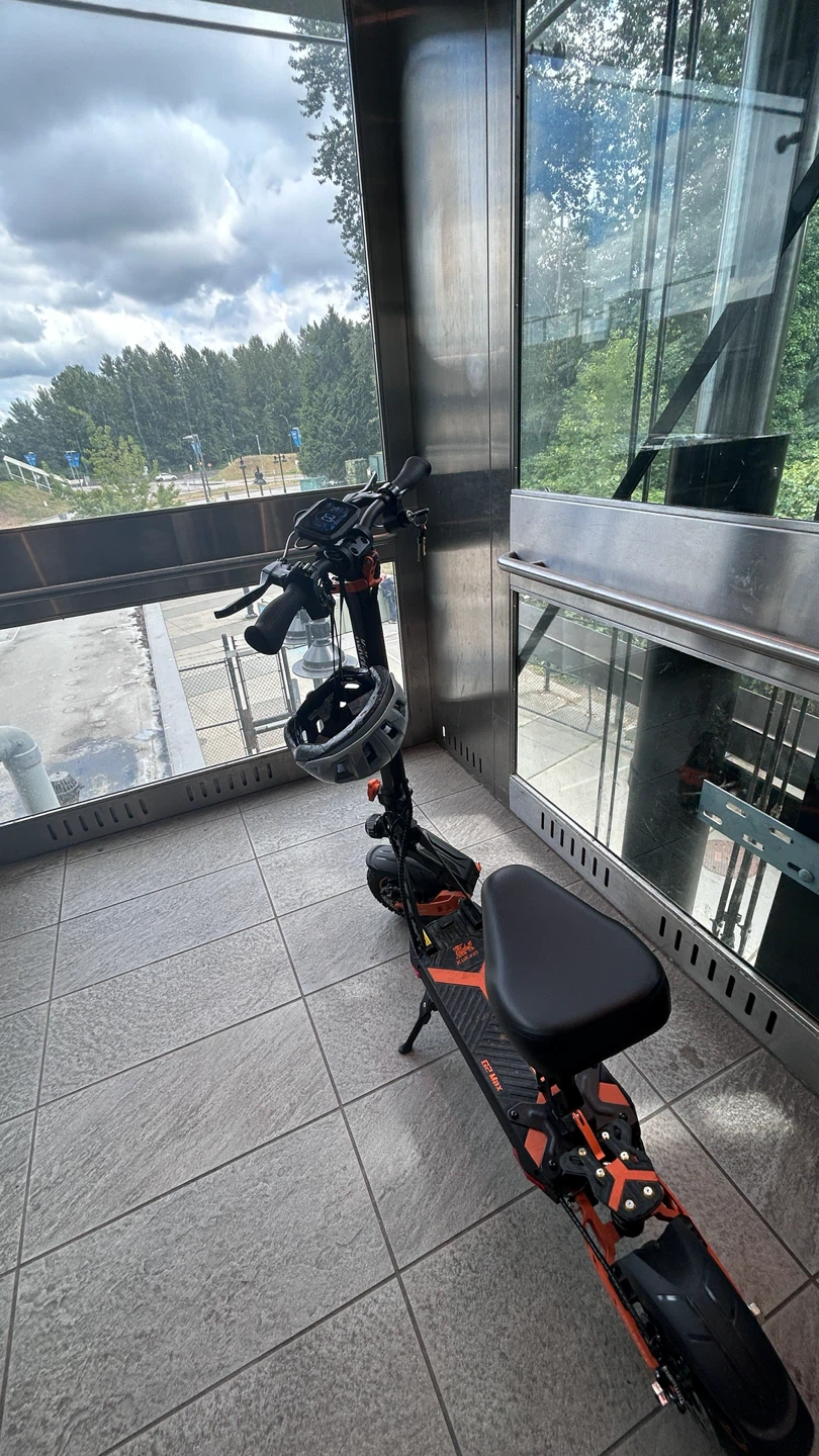 Kukirin Electric Scooter