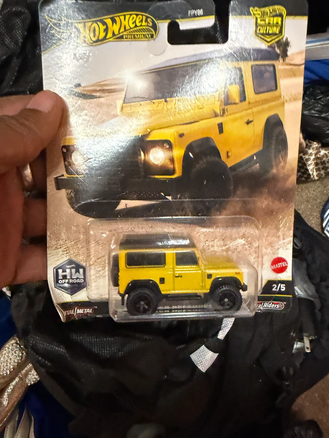 Hot Wheels Premium Car Culture Land Rover Defender Yellow