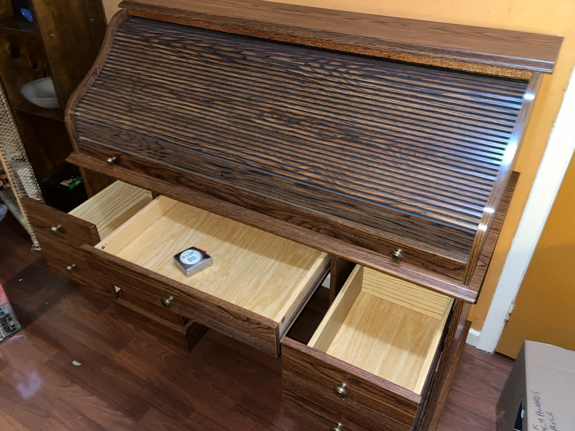 Wooden Roll Top Desk - photo 4