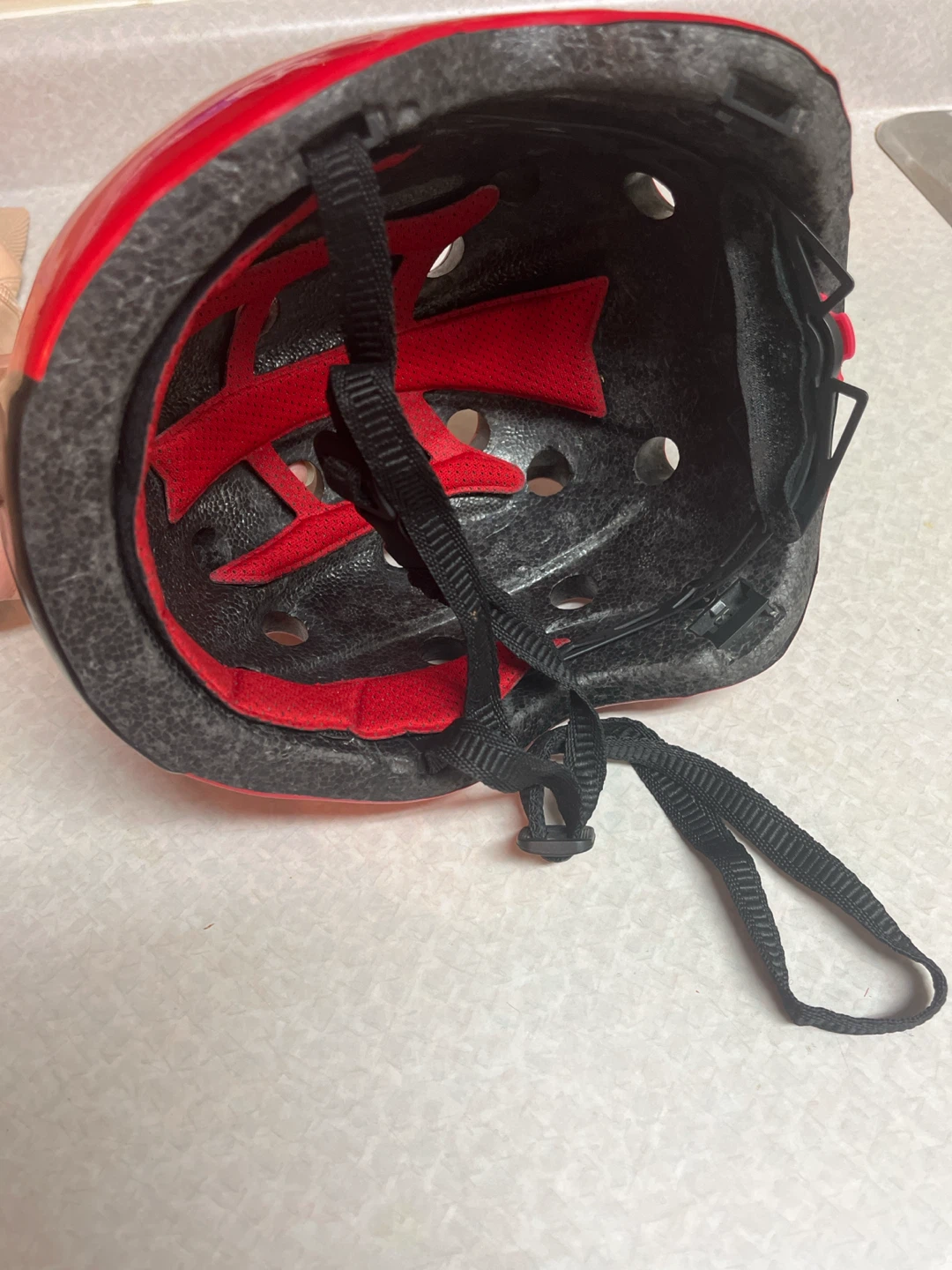 Helmet - photo 2