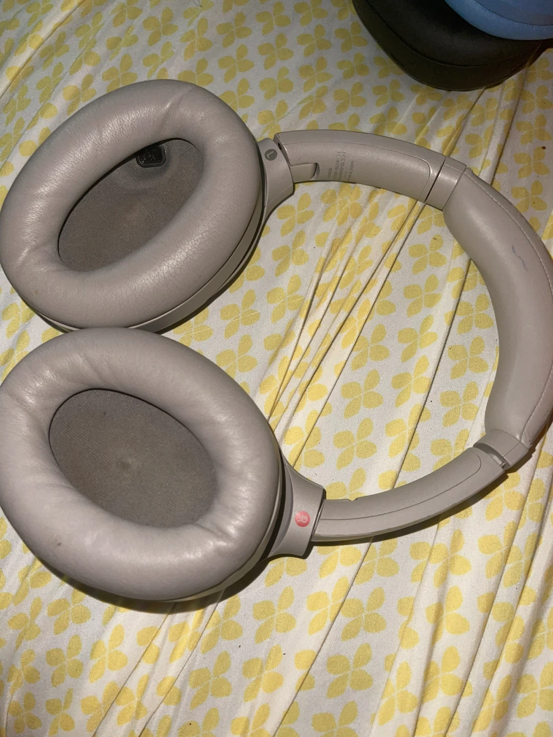 Sony WH-1000XM4 Noise Cancelling Headphones - photo 3