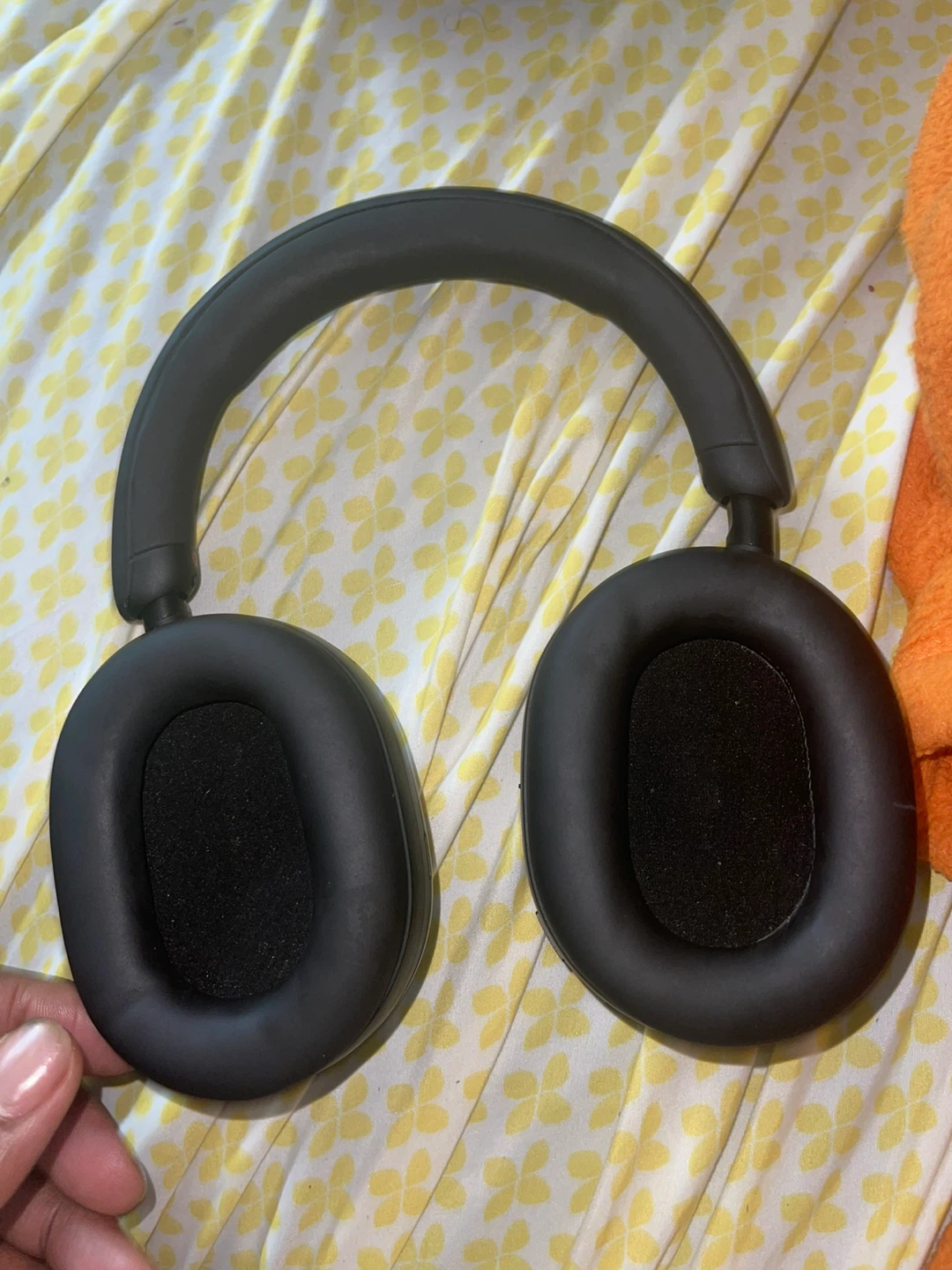 Sony WH-1000XM4 Headphones - photo 2