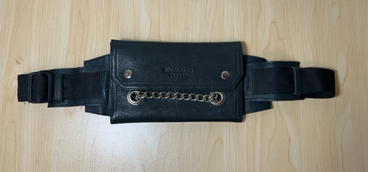 Bolongaro Trevor Black Leather Fanny Pack