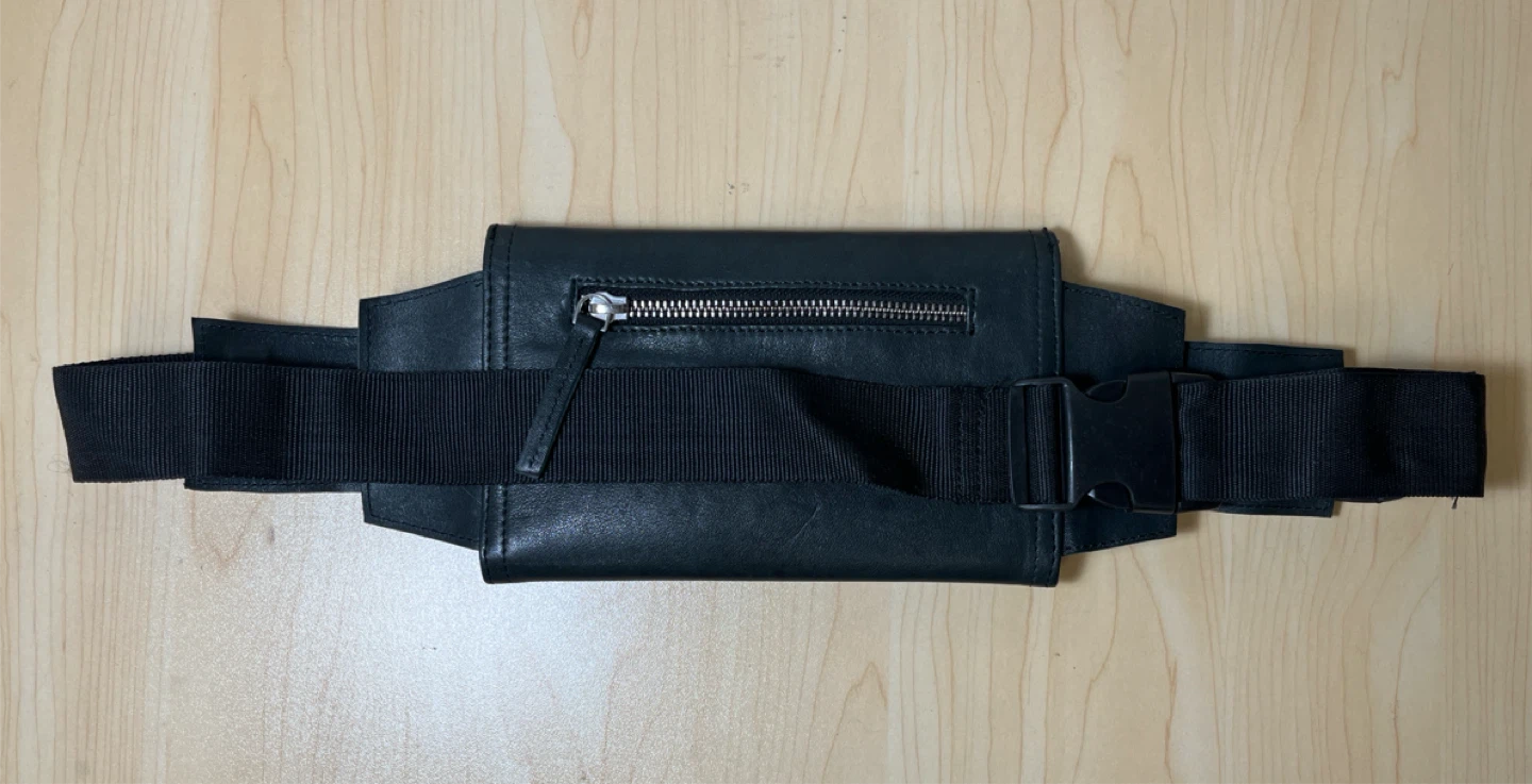 Bolongaro Trevor Black Leather Fanny Pack - photo 4