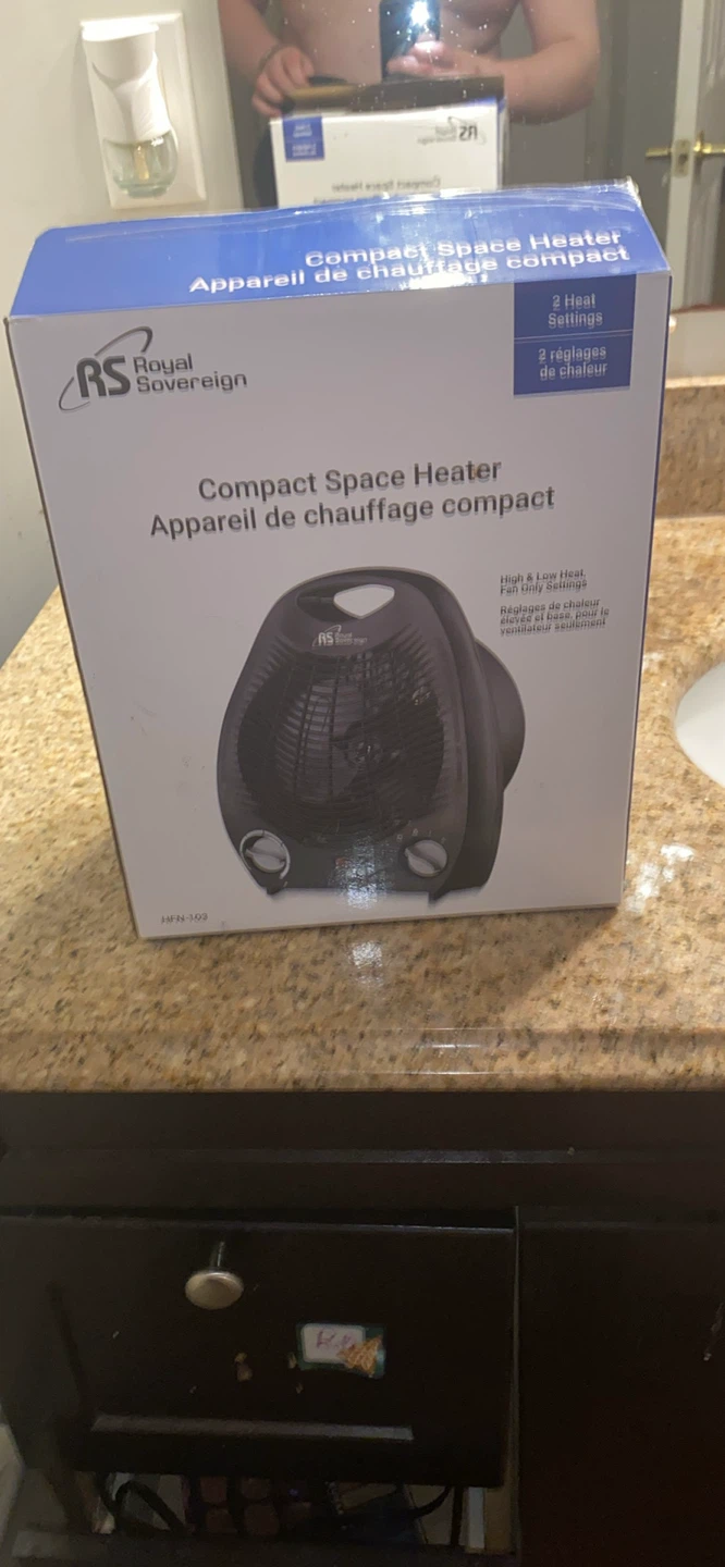 Royal Sovereign Compact Space Heater/ fans 2 for 40 1 for 20$