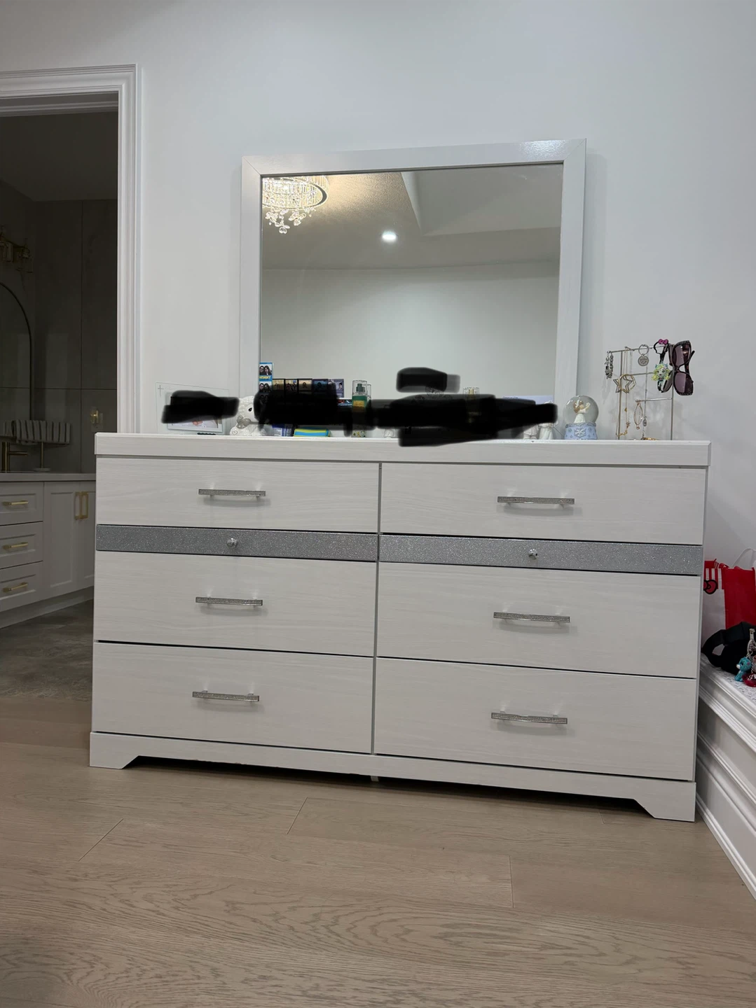 White Dresser with Silver Glitter Accent - photo 5