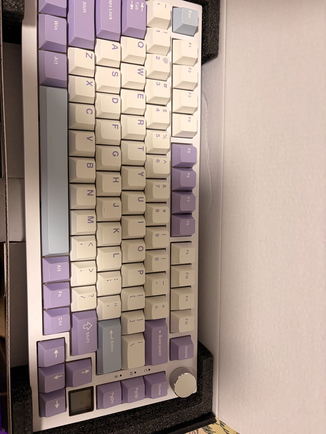 EPOMAKER Ajazz AK820 Pro Mechanical Keyboard - photo 3