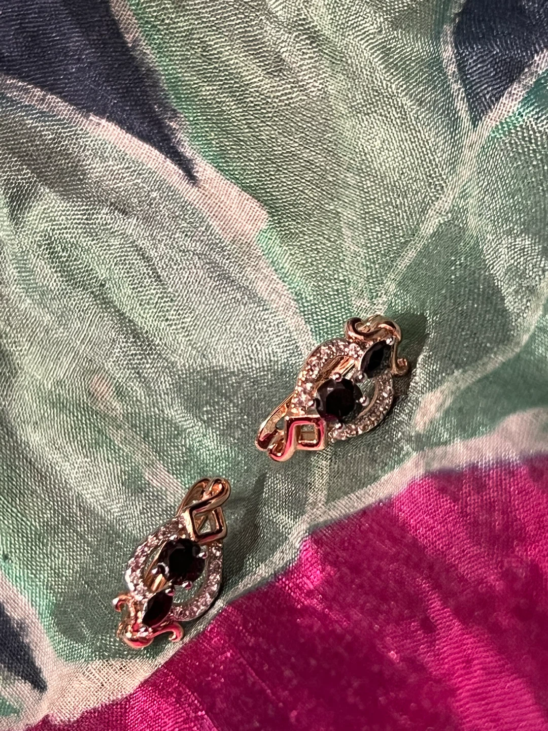 Rose Gold tone Earrings with Black Stones - photo 4