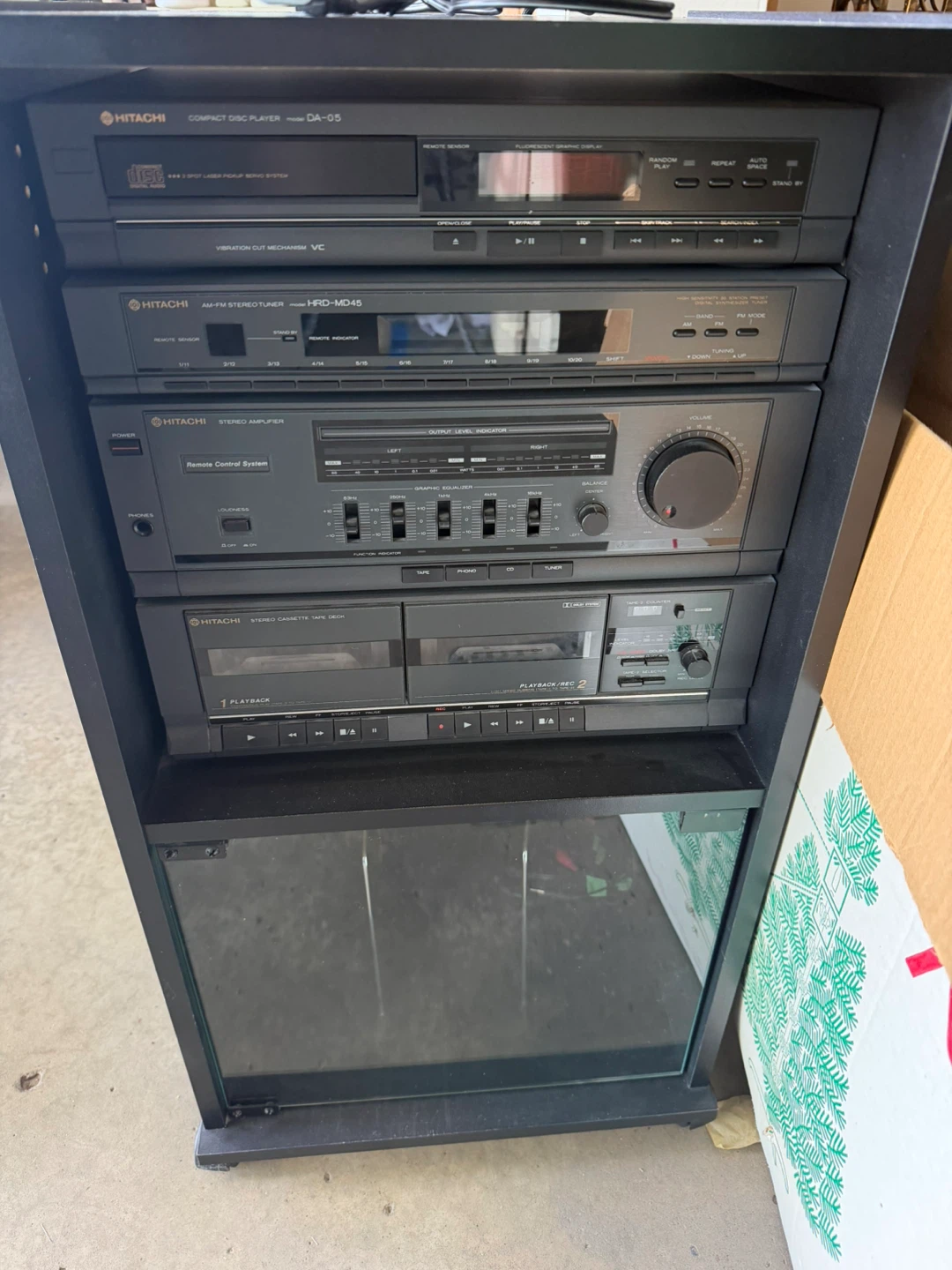 Hitachi Stacked Audio System with 2 Tower Speakers - photo 2