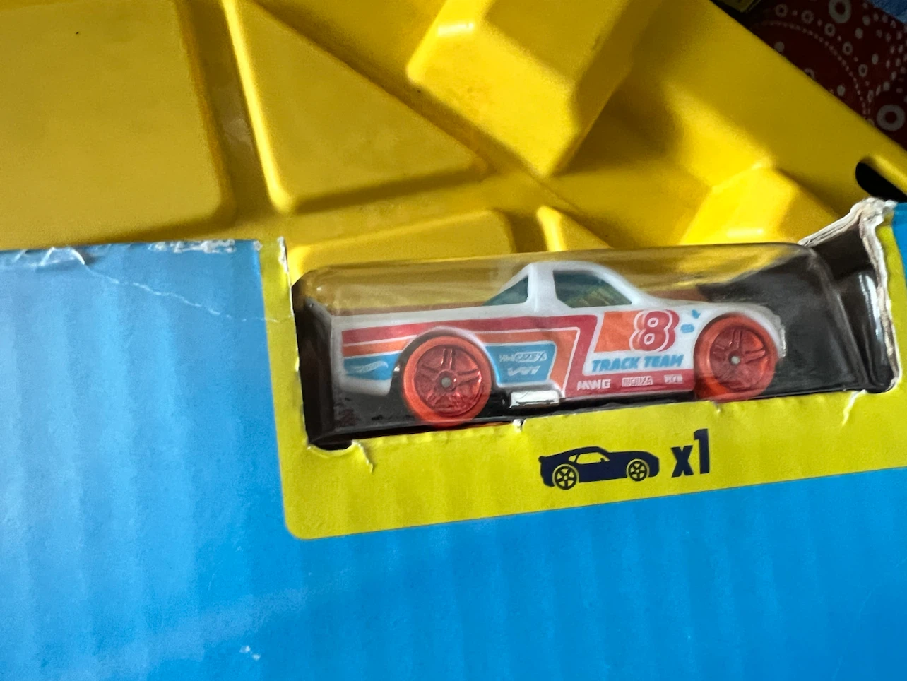 Hot Wheels Stunt Tracks Epic Crash Dash Playset - photo 2